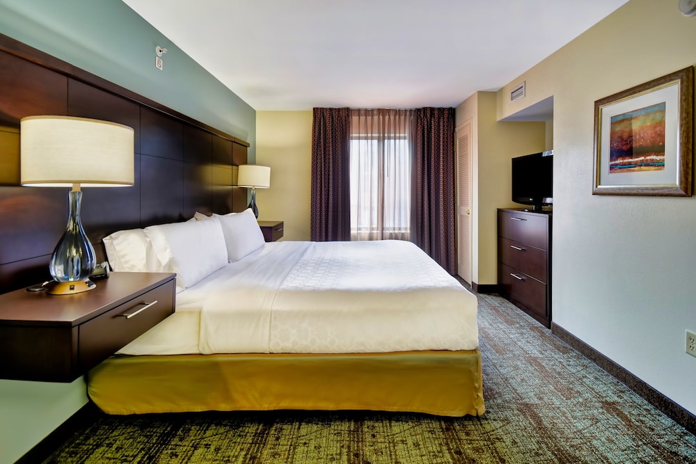Staybridge Suites Middleton Madison West by IHG - photo 7