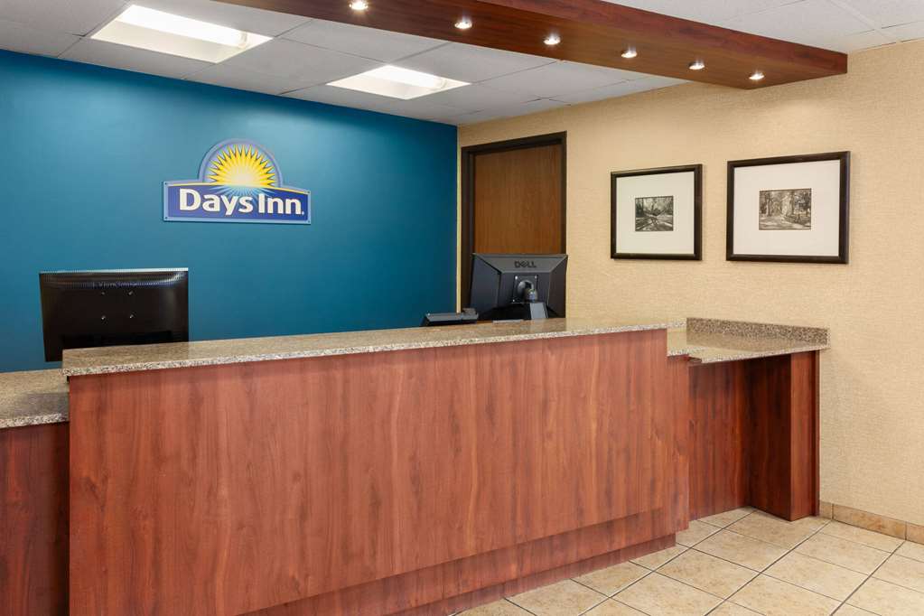 Days Inn by Wyndham Rockford I 90 Casino District - photo 5