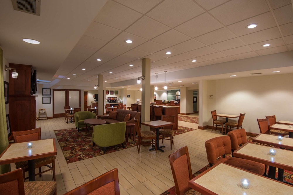 Hampton Inn White River Junction - photo 20