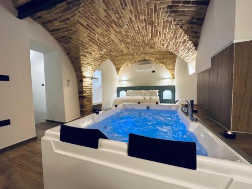 B&B Civico 35 — 4-Star Luxury Hotel in Chieti, Italy