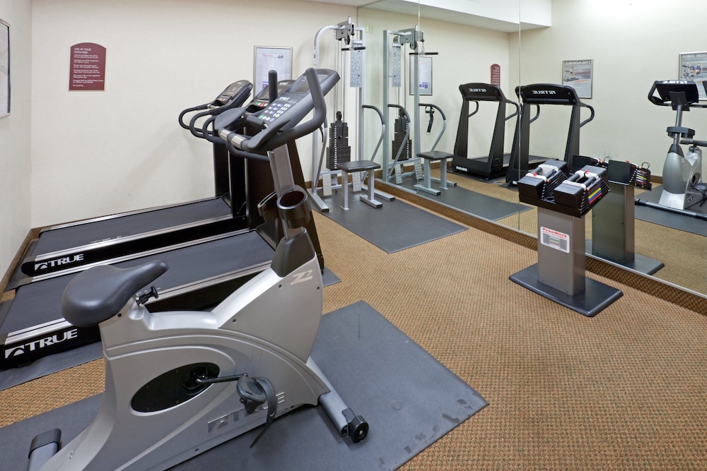 Holiday Inn Express Hotel & Suites Decatur by IHG - photo 30
