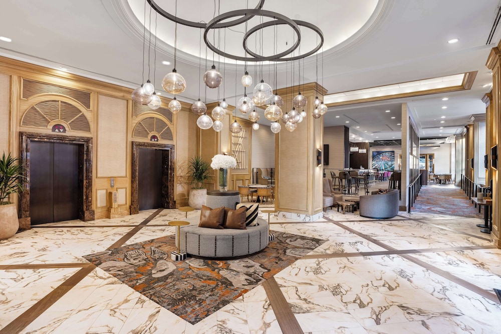 DoubleTree Suites by Hilton Austin Downtown Capitol - photo 3