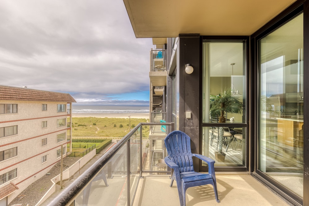 Sand & Sea Resort Condominiums - photo 747