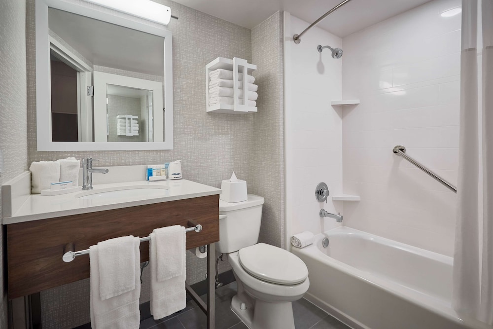 Hampton Inn by Hilton Harrisburg West - photo 21
