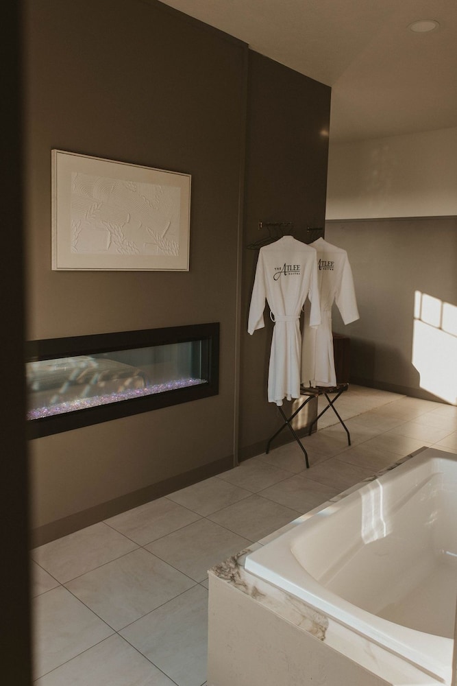 The Atlee Suites - photo 29