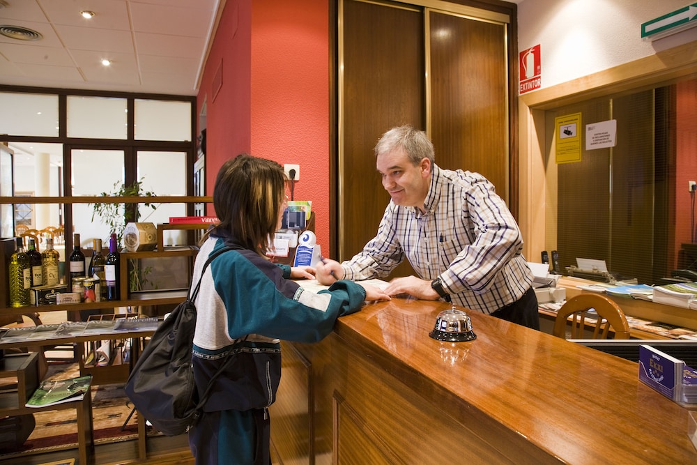 Hotel Ekai — Pamplona — photo 3