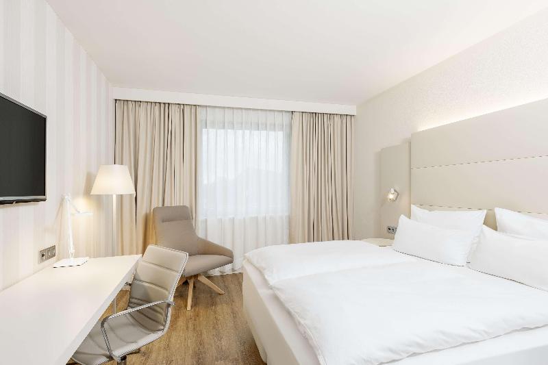 NH Düsseldorf City Nord — 4-Star Luxury Hotel in Duesseldorf, Germany
