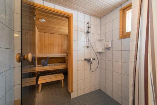 Holiday Centre Huhmari — hotel near Joensuu Airport