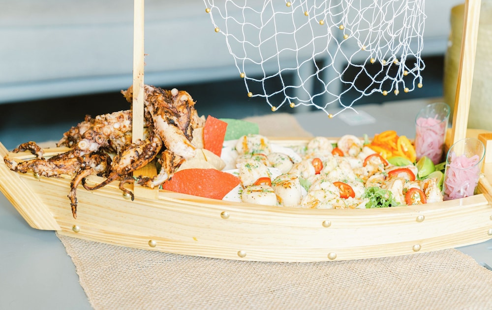 Kimpton Surfcomber Hotel by IHG - photo 52
