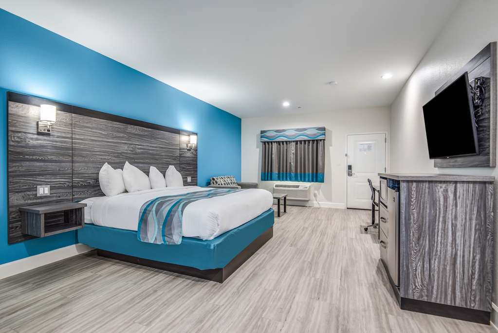 Americas Best Value Inn & Suites Houston at Hwy 6 - photo 21