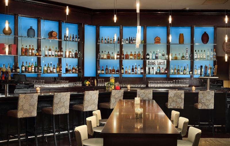 Hilton Rosemont Chicago O'Hare - photo 24
