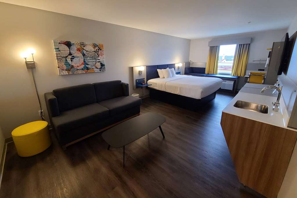Microtel Inn & Suites by Wyndham Milford - photo 11