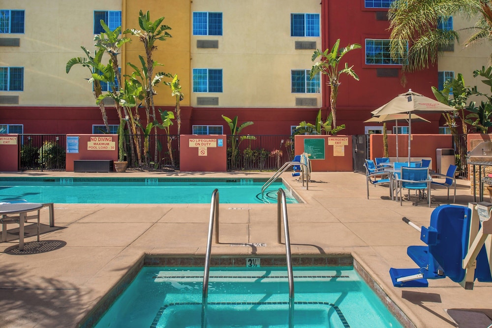 TownePlace Suites By Marriott Anaheim Maingate Near Angel Stadium - photo 25