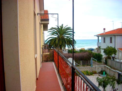 Charming house with sea view in Contrada Termini — 4-Star Luxury Hotel in Casalbordino-Miracoli, Italy