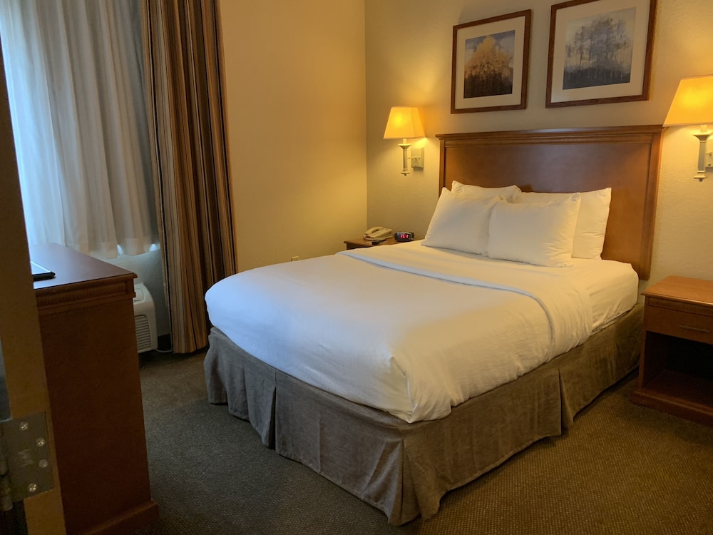 Candlewood Suites Jonesboro by IHG - photo 7