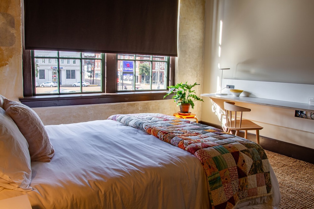 Travelers Hotel - photo 34