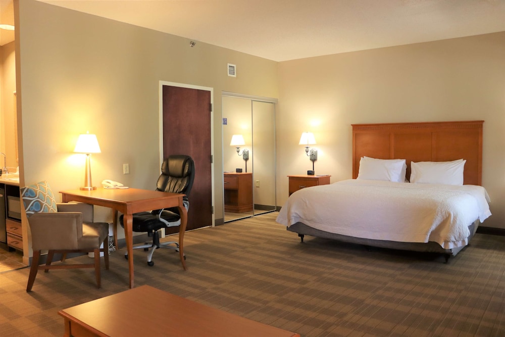 Hampton Inn & Suites Thibodaux - photo 16