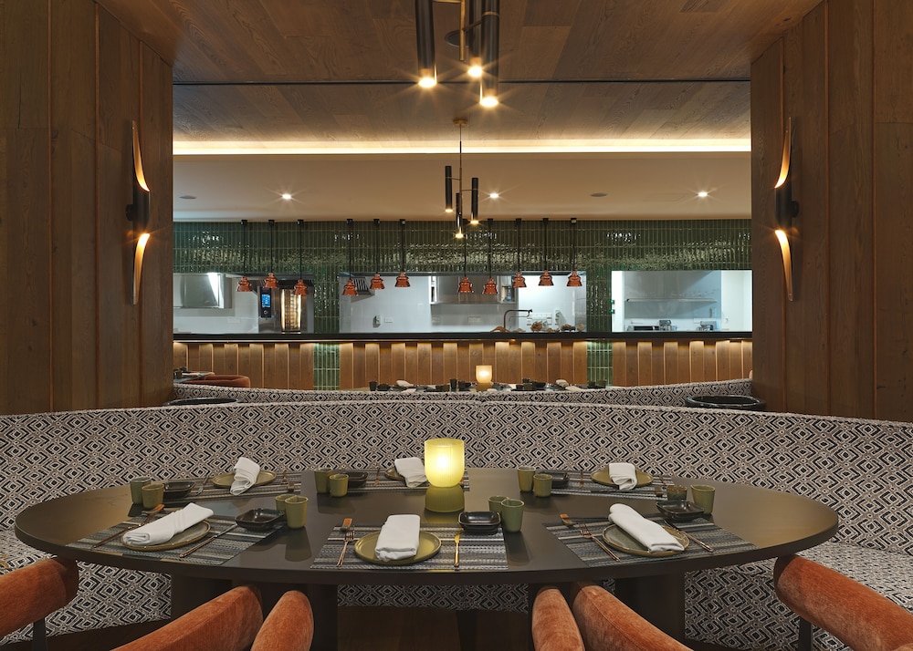 מזון ומשקאות