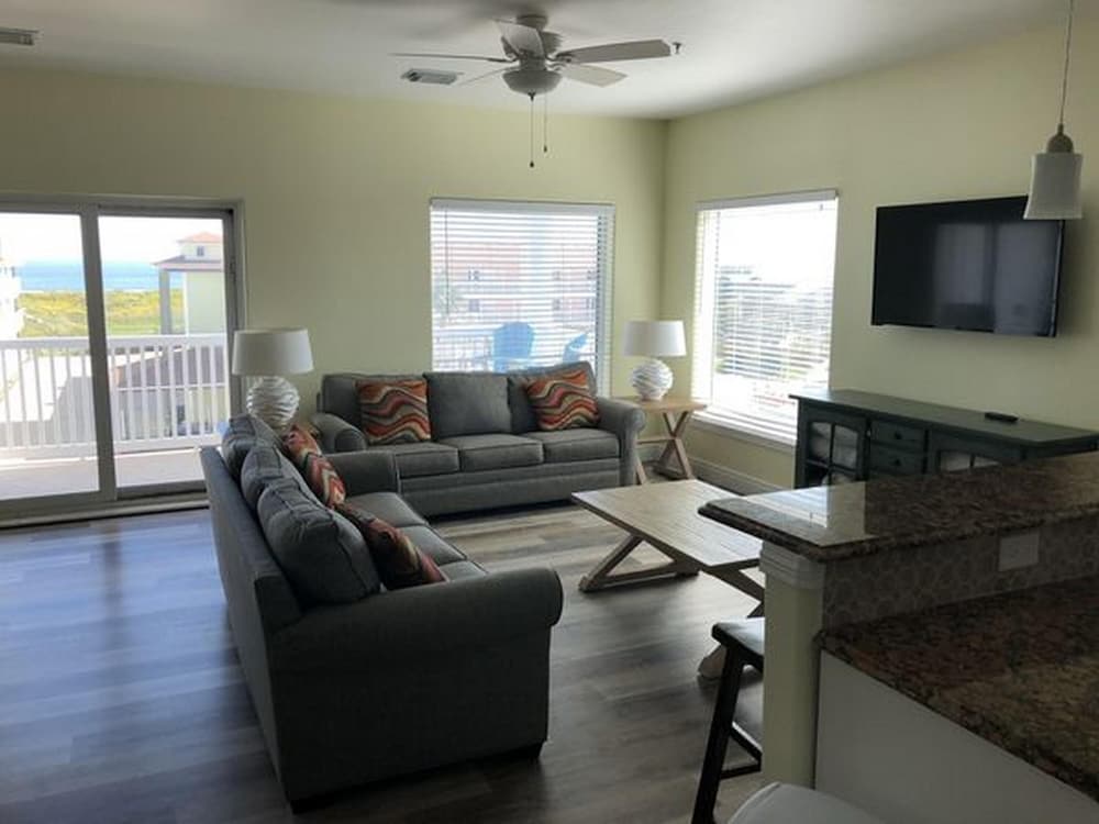 Beachgate CondoSuites & Motel - photo 84