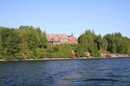 Fearn Lodge — Plattsburgh — photo 4