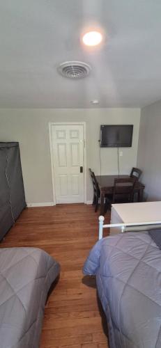 Everything Bigger in texas - last minute hotel in Houston