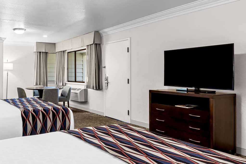 Best Western Garden Inn - photo 15