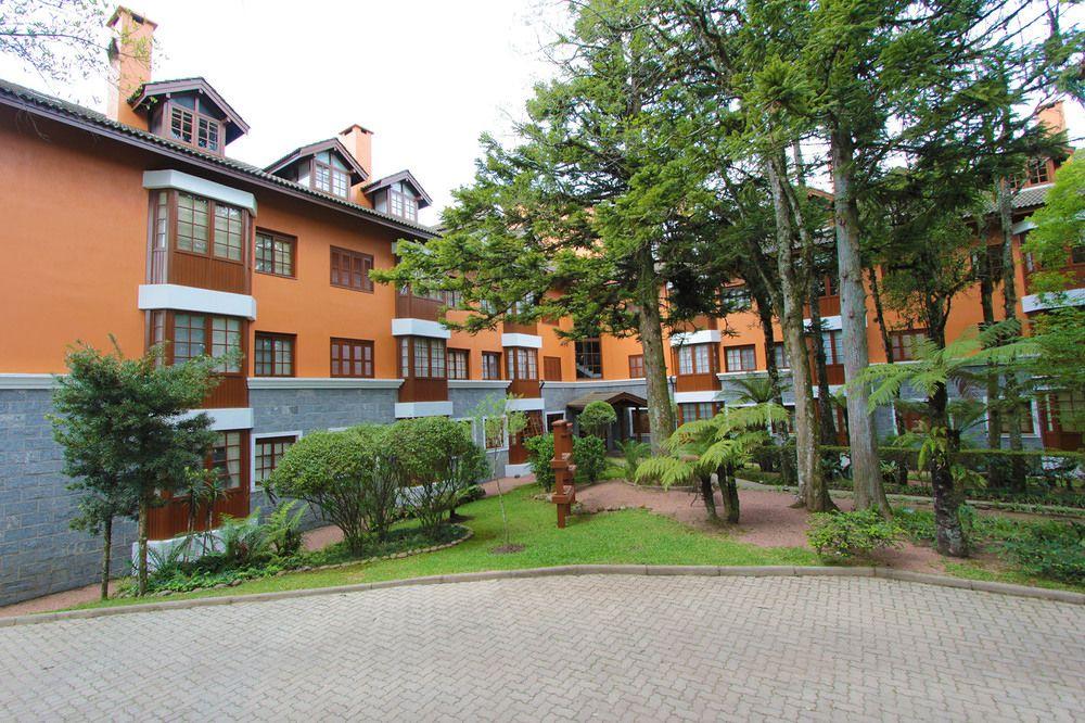 Shanti Ghar Apto junto ao Centro de Gramado — 4-Star Luxury Hotel in Canela, Brasil