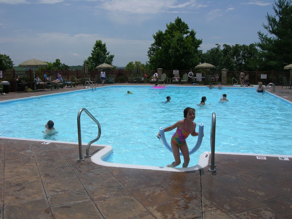 Branson Condo on Fairway: Steps From Resort Pools - photo 22
