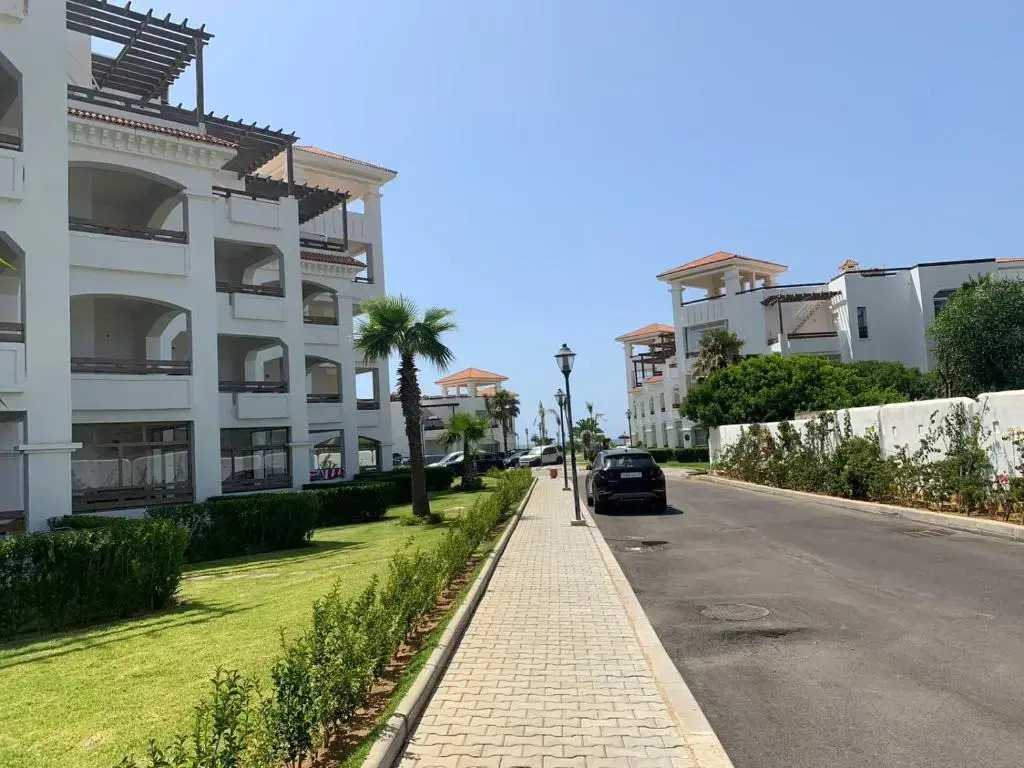 Chez Dany à Residence Beralmar — 4-Star Luxury Hotel in Asilah, Morocco