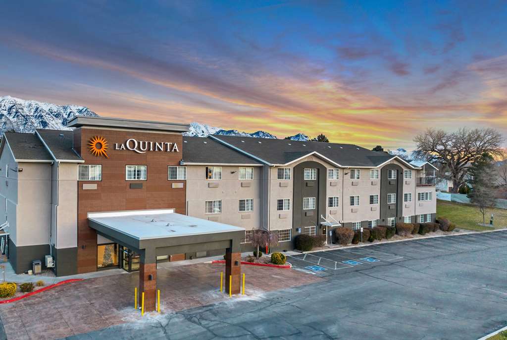 La Quinta Inn & Suites by Wyndham North Orem - photo 5