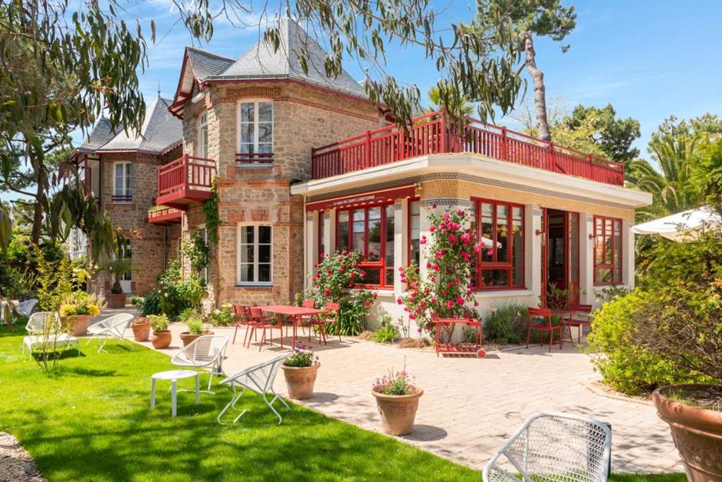 Hôtel Saint Christophe — hotel in La Baule-Escoublac