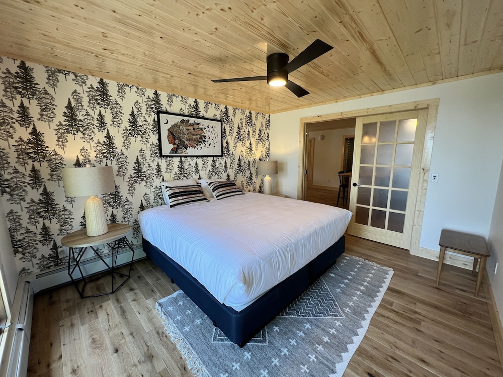 Thomsonite Beach Inn - photo 17
