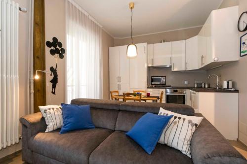 GuestHost Apt x4 1km from Don Bosco Bus Station — 4-Star Luxury Hotel in Turin, Italy