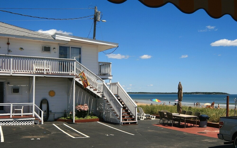 Atlantis Motel - photo 60