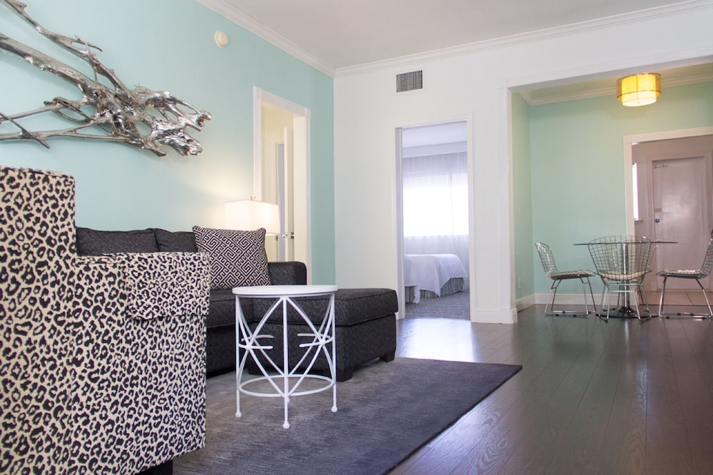 Suites of Dorchester - photo 12