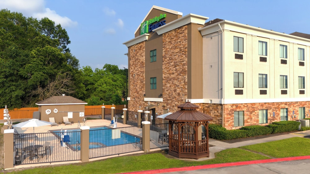 Holiday Inn Express Cleveland by IHG - photo 79