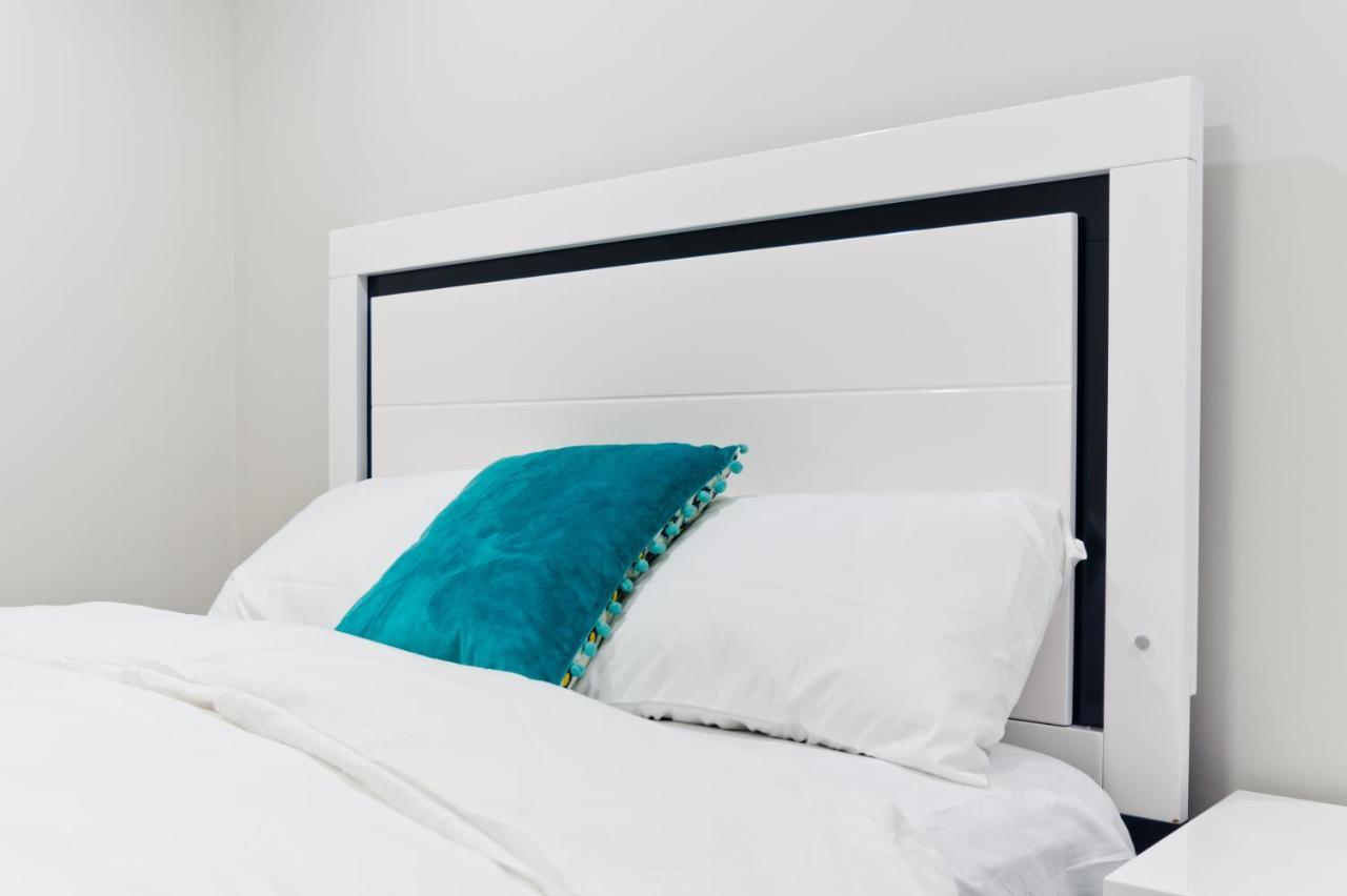 Executive Bliss Suites - carbon neutral hotel in Calgary