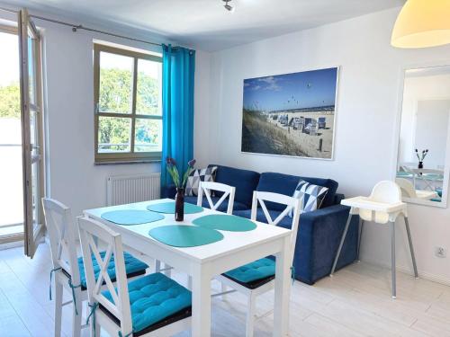 Apartamenty Bryza Kwartał Róży Wiatrów 32 Centrum — 4-Star Luxury Hotel in Swinoujscie, Poland