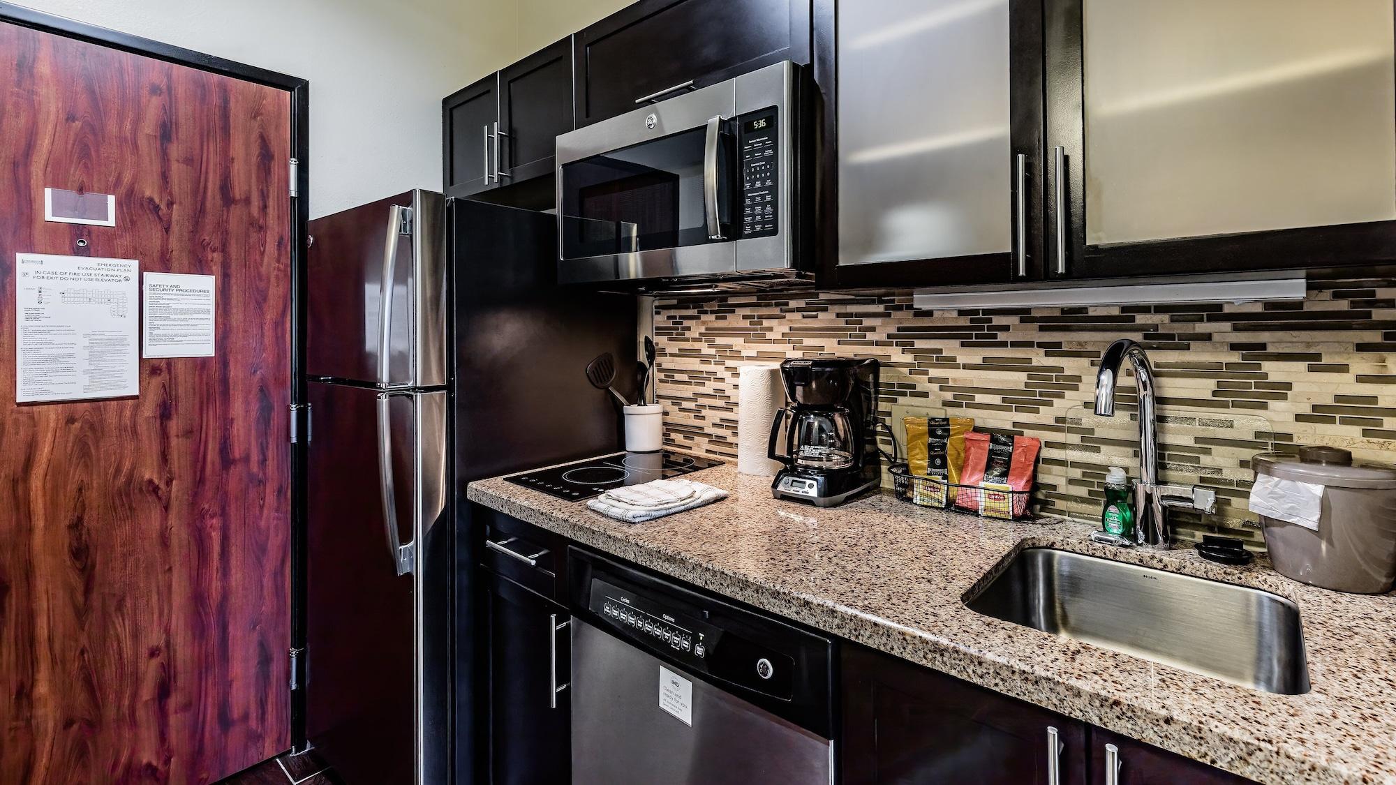 Staybridge Suites Laredo International Airport by IHG - photo 14