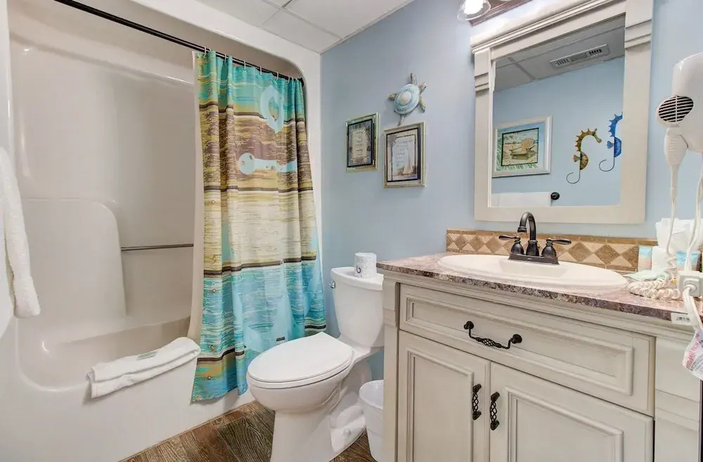 0312 Captains Quarters by Atlantic Towers - photo 8