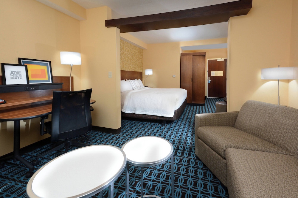 Fairfield Inn & Suites by Marriott Raleigh Capital Blvd. I 540 - photo 7