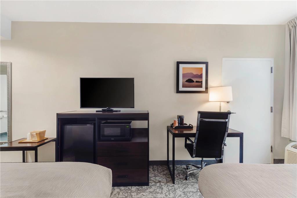 Quality Inn & Suites NJ State Capital Area - photo 30