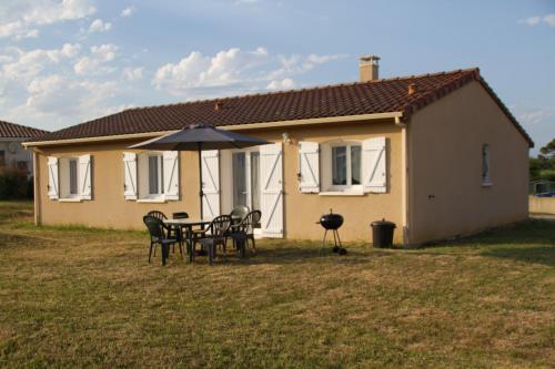 Les lauriers de Lomagne — hotel in Lavit
