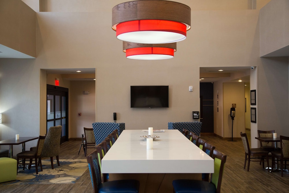 Hampton Inn & Suites McKinney - photo 5