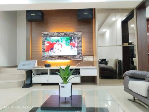 Permas Jaya 2 storey House — 4-Star Luxury Hotel in Johor Bahru, Malaysia