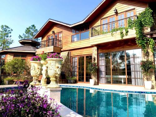 Khu nghỉ dưỡng Ba Hạt Dẻ in Soc Son, Vietnam