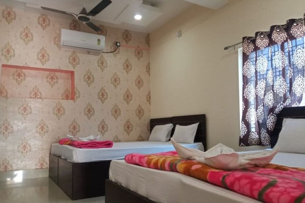 Hotel Garg in Puruliya, India