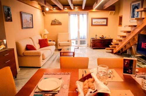 Luxe Aticoduplex 2min Catedral in Jaen, Spain