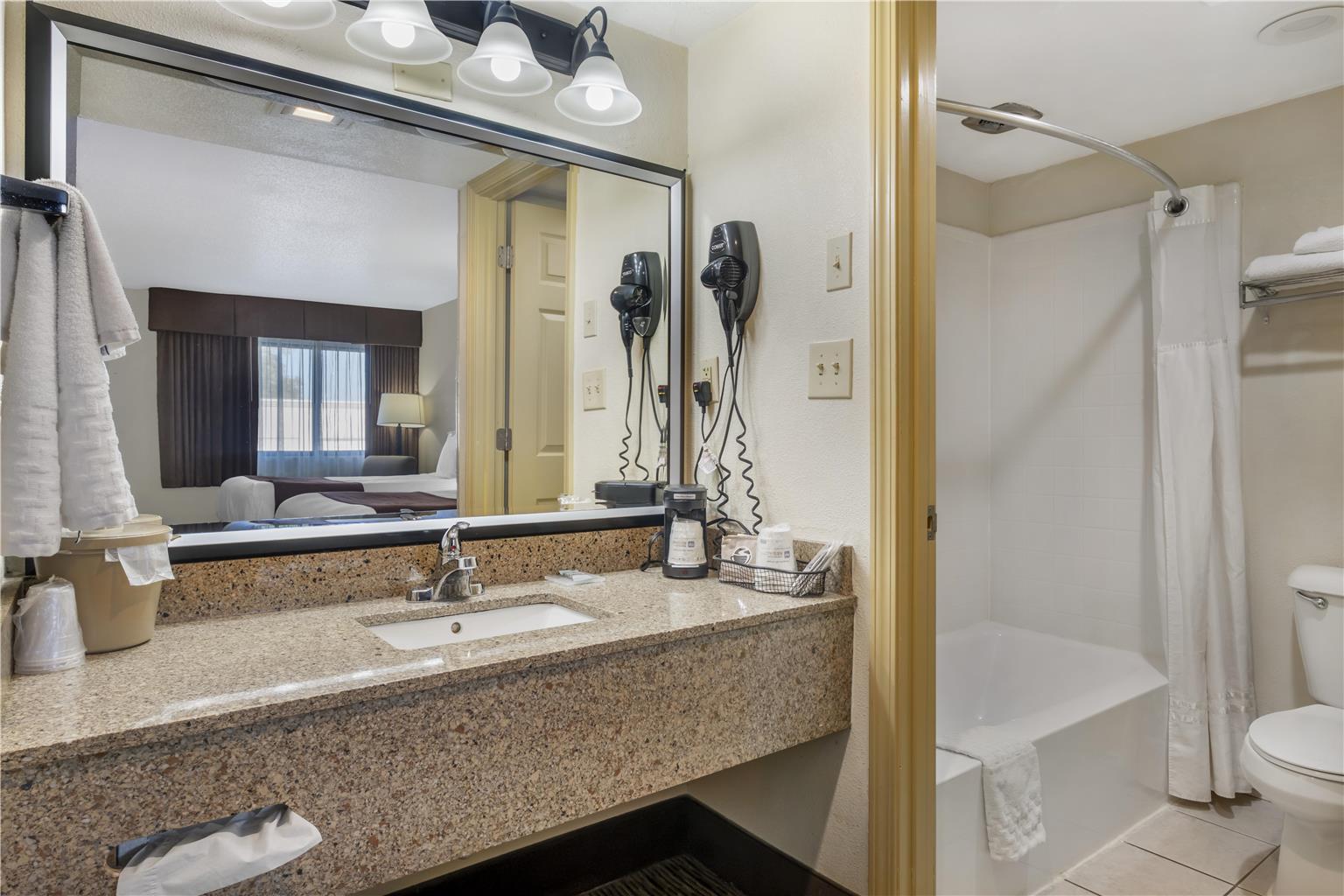 Best Western Winchester Hotel - photo 23