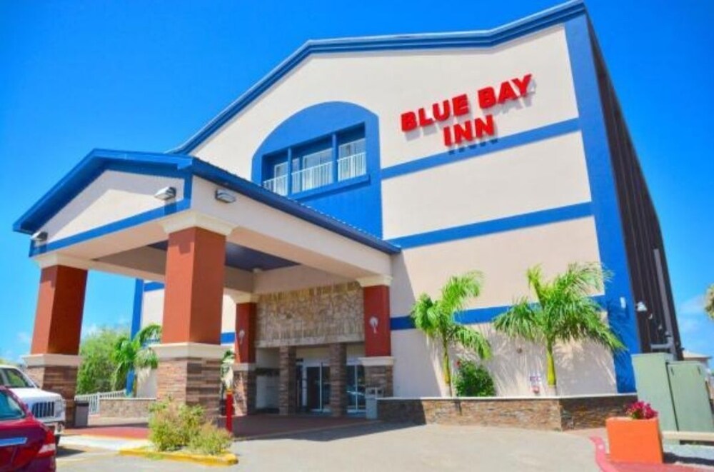 Blue Bay Inn & Suites - photo 87